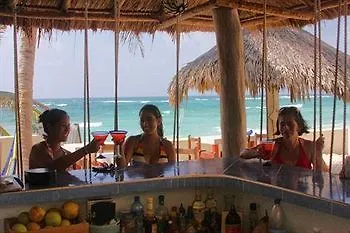 Aquatech Villas Derosa Resort Akumal