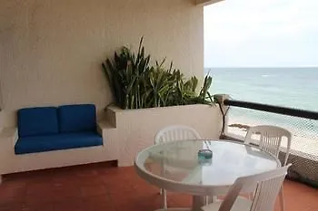 Aquatech Villas Derosa Resort Akumal